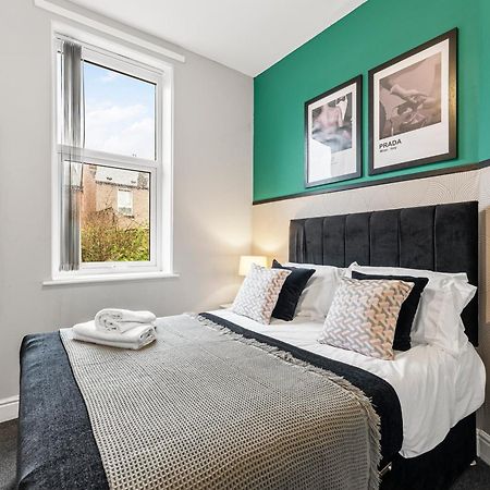 20 Percent Off! Stylish Sheffield Abode Sleeps 12 Apartment Ngoại thất bức ảnh