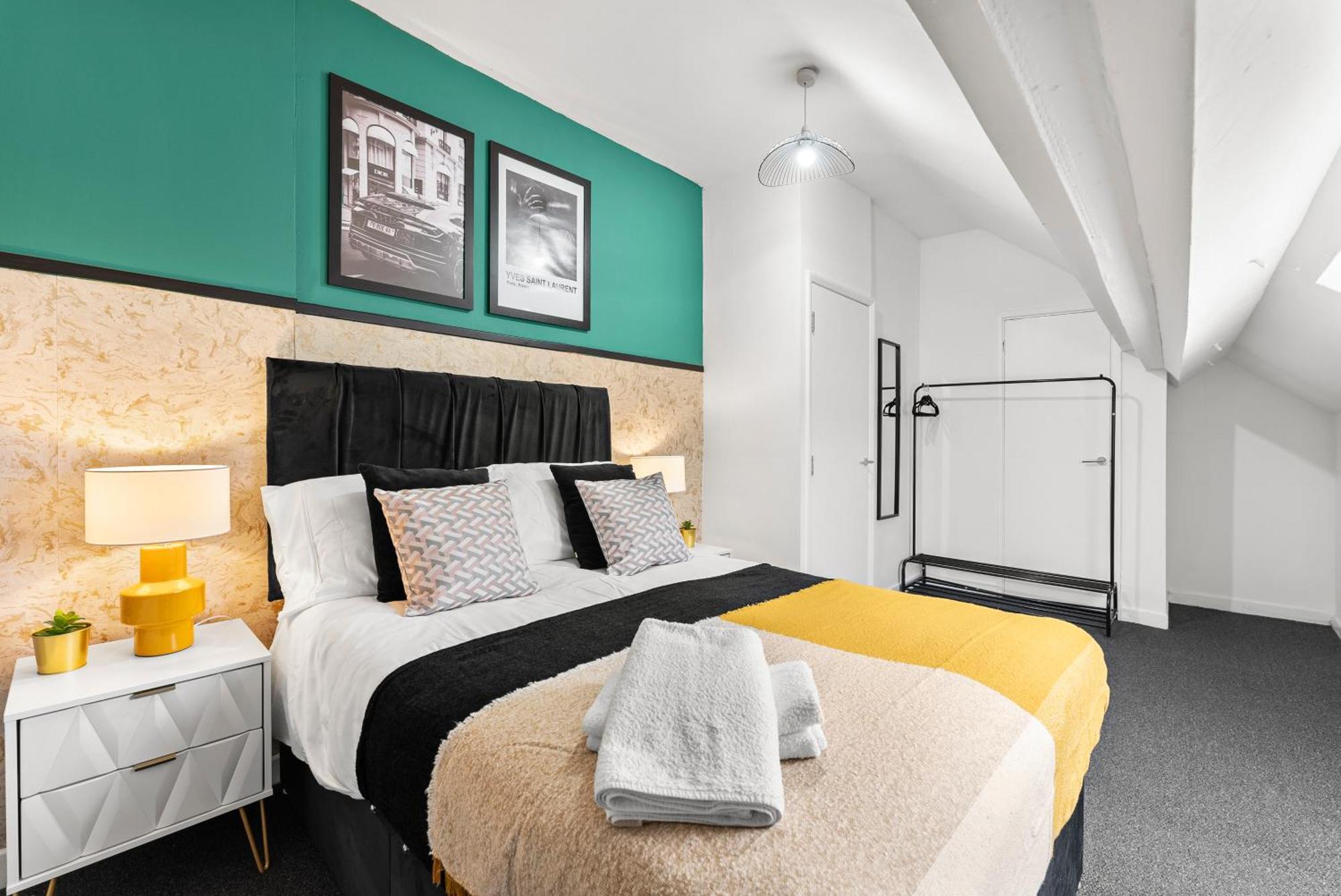 20 Percent Off! Stylish Sheffield Abode Sleeps 12 Apartment Ngoại thất bức ảnh
