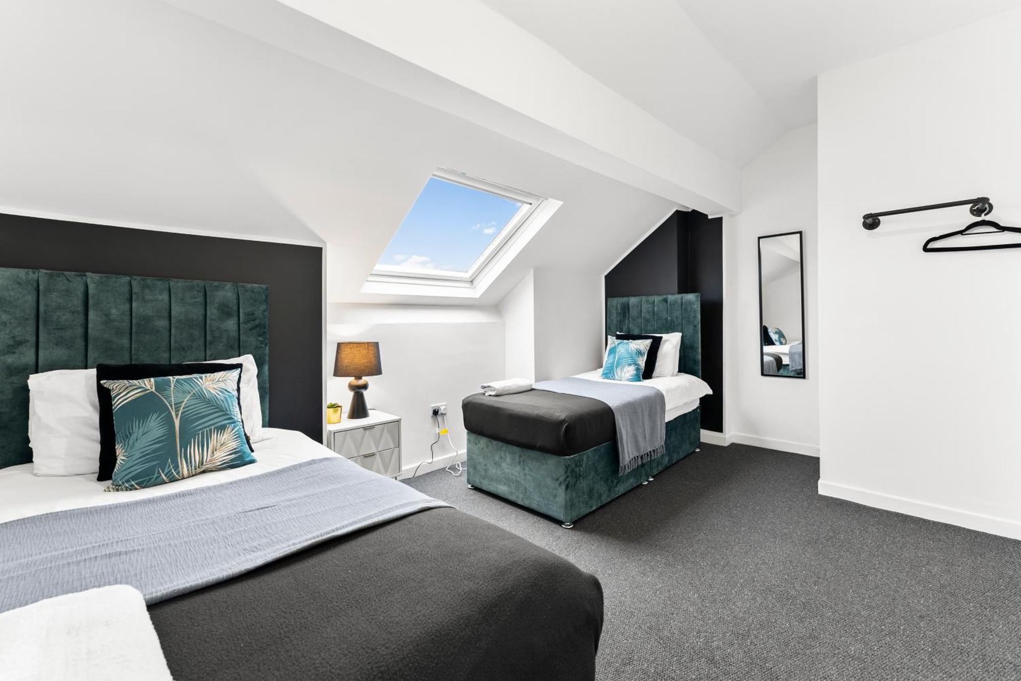 20 Percent Off! Stylish Sheffield Abode Sleeps 12 Apartment Ngoại thất bức ảnh