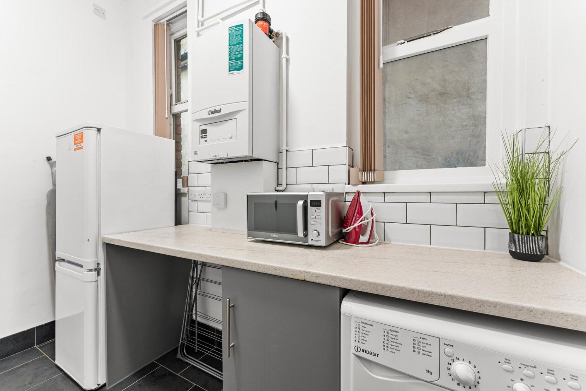 20 Percent Off! Stylish Sheffield Abode Sleeps 12 Apartment Ngoại thất bức ảnh