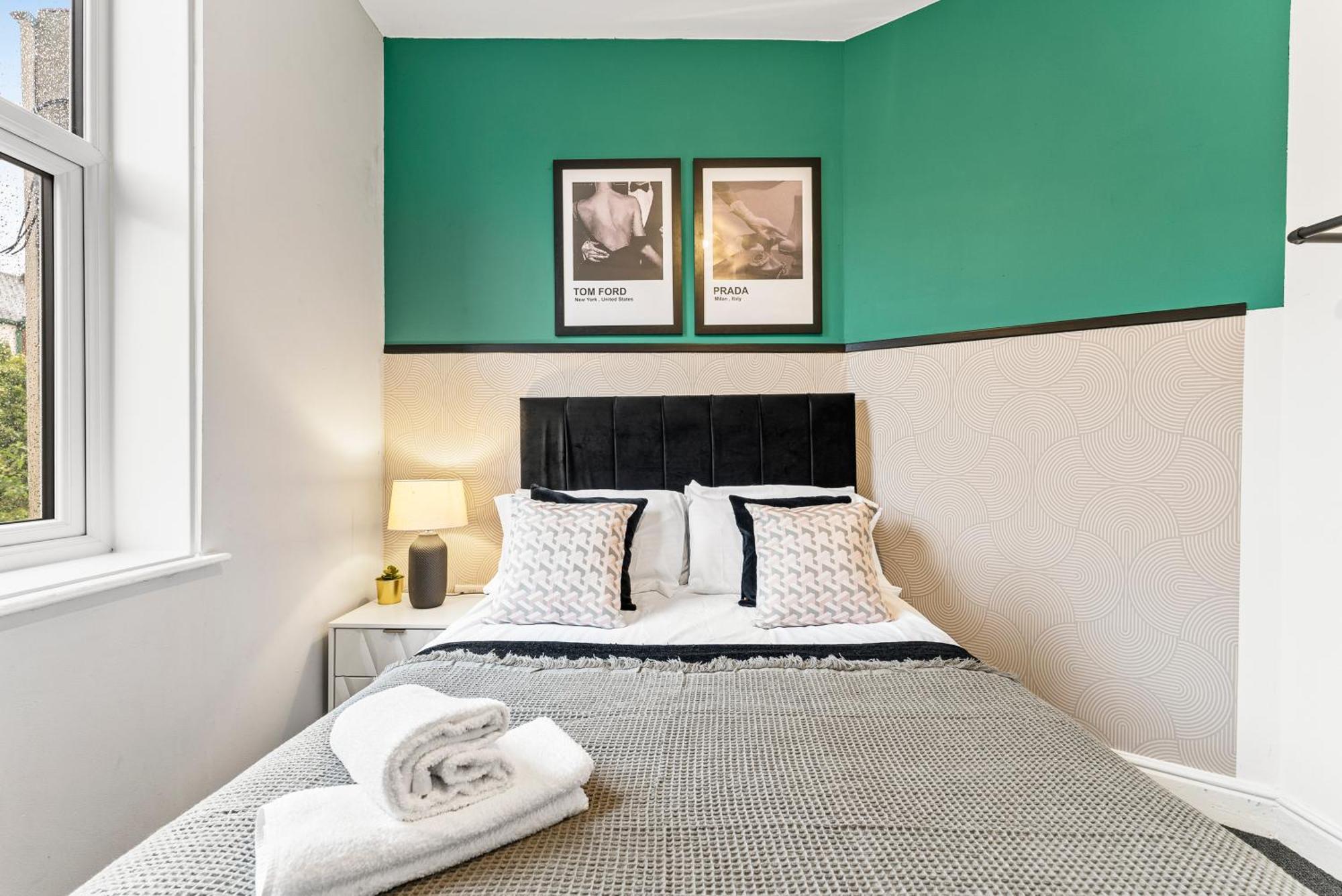 20 Percent Off! Stylish Sheffield Abode Sleeps 12 Apartment Ngoại thất bức ảnh